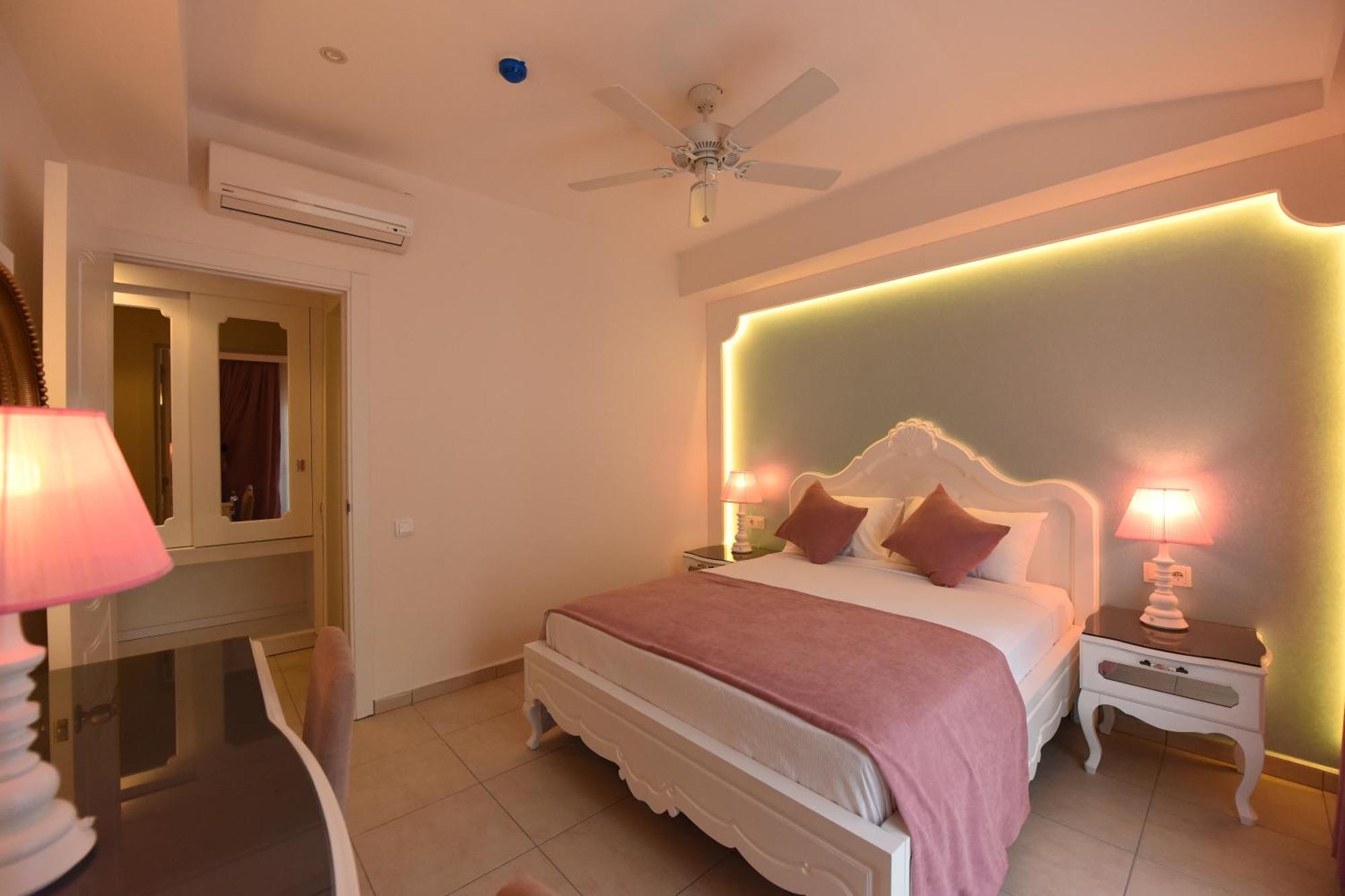 Montebello Deluxe Hotel Oludeniz Szoba fotó